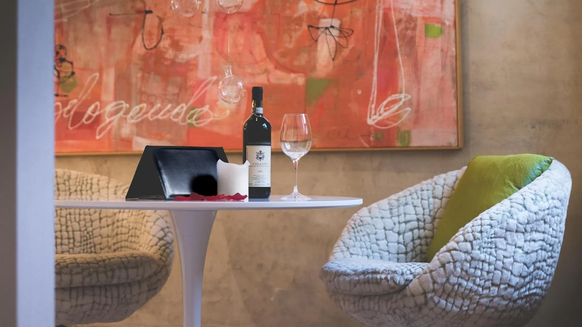 Art Suite Gallery - Tuscany - Medieval Town Close To Florence, Pisa, Lucca, Chianti Zone, Versilia location